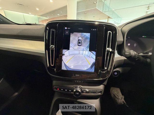 Volvo XC40 2024-10 8662248-17
