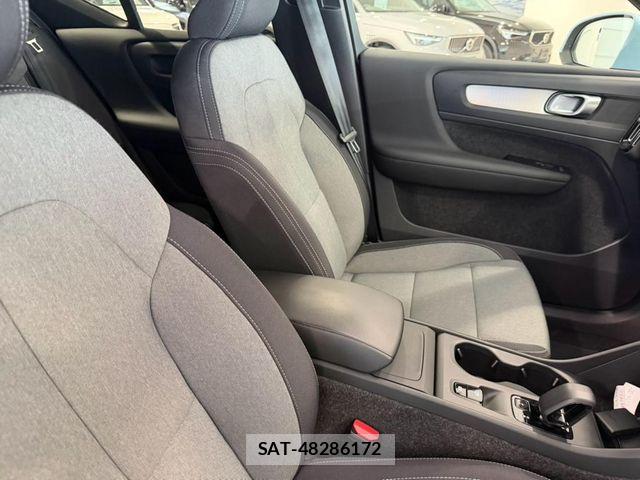 Volvo XC40 2024-10 8662248-26