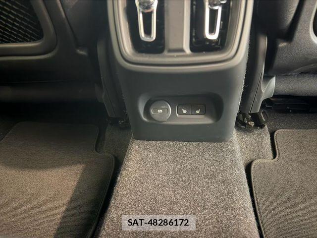 Volvo XC40 2024-10 8662248-29