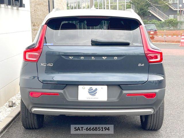 Volvo XC40 2021-10 8746681-15