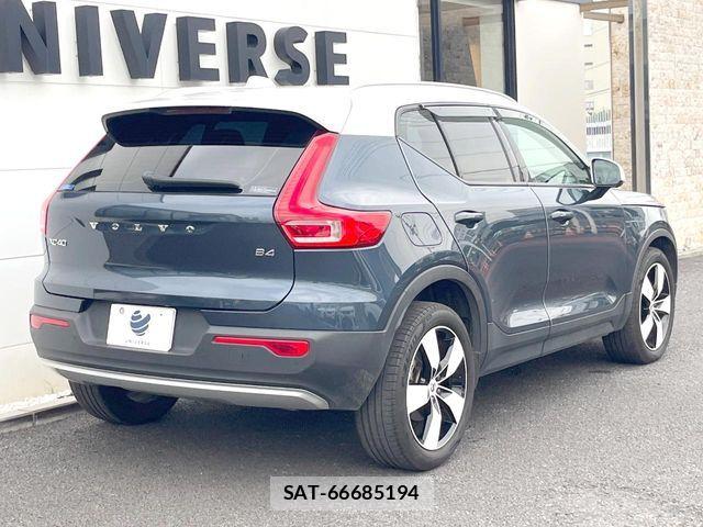 Volvo XC40 2021-10 8746681-17