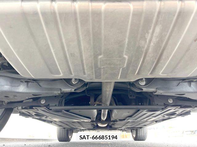 Volvo XC40 2021-10 8746681-19