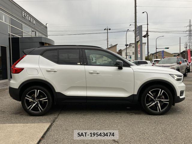 Volvo XC40 2020-04 8746680-5