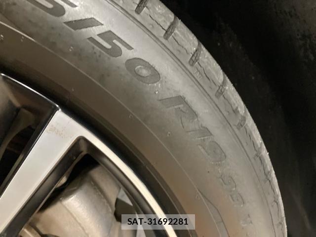 Volvo XC40 2020-07 8782536-7