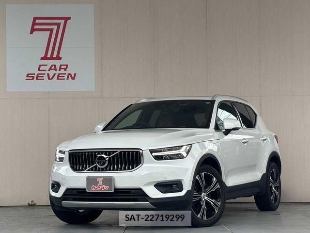 Volvo XC40 2022-03 8797869-0