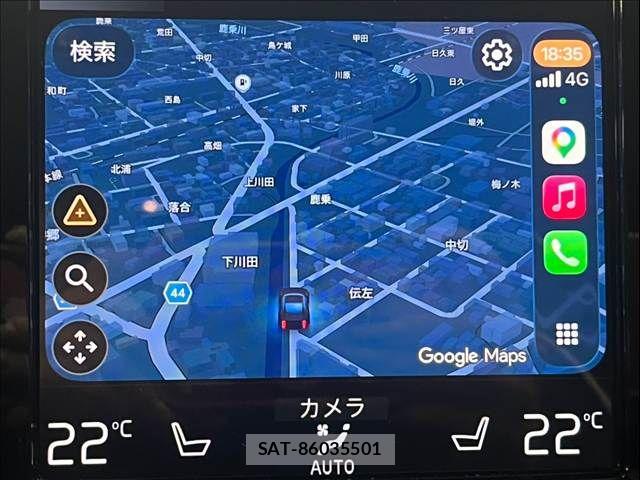Volvo XC40 2021-07 8797870-4