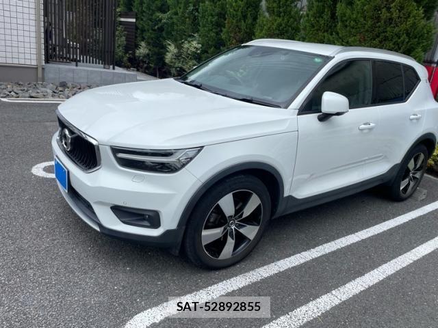 Volvo XC40 2019-10 8797874-0