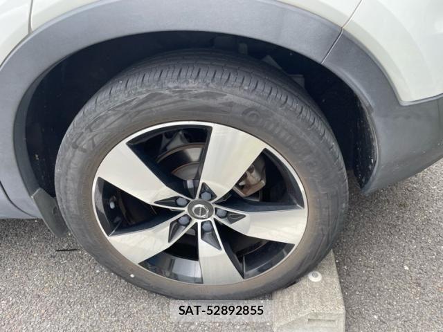 Volvo XC40 2019-10 8797874-9