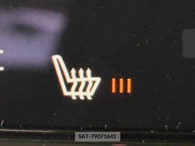 Volvo XC40 2021-09 8797871-5