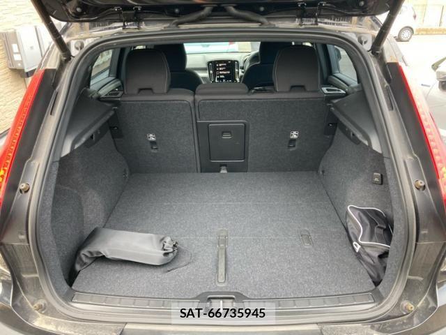 Volvo XC40 2021-11 8832380-10