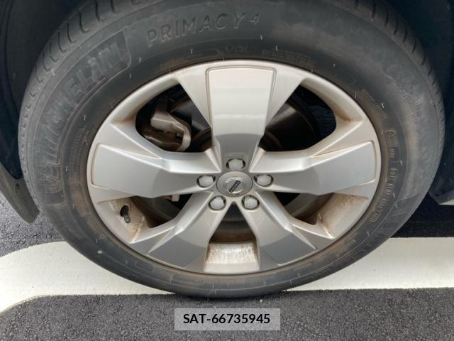 Volvo XC40 2021-11 8832380-8
