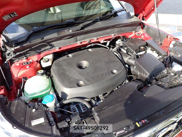 Volvo XC40 2020-03 8832382-25