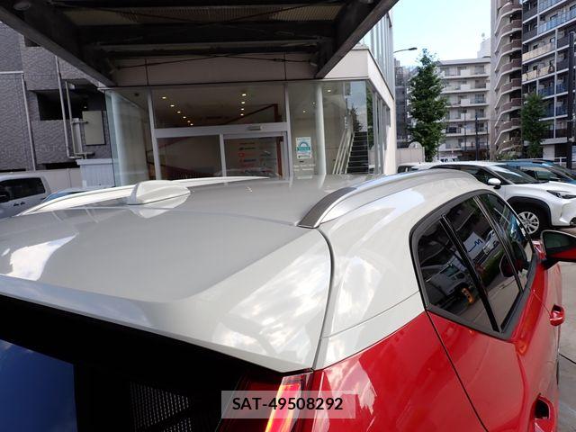 Volvo XC40 2020-03 8832382-5
