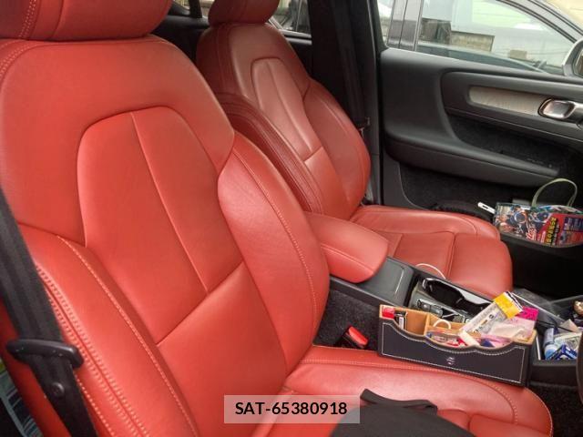 Volvo XC40 2019-09 8851016-11