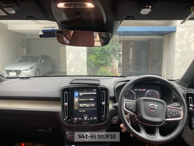Volvo XC40 2019-09 8851016-13