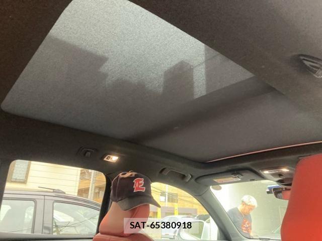Volvo XC40 2019-09 8851016-14