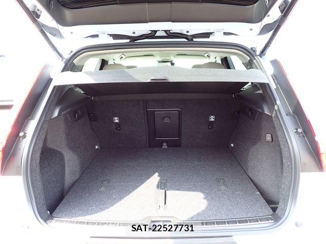 Volvo XC40 2023-12 8872367-28