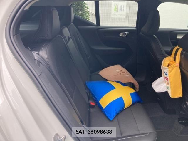 Volvo XC40 2020-03 8882857-28