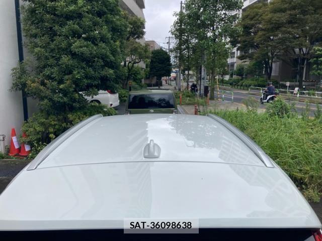 Volvo XC40 2020-03 8882857-4