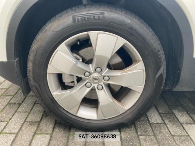 Volvo XC40 2020-03 8882857-7