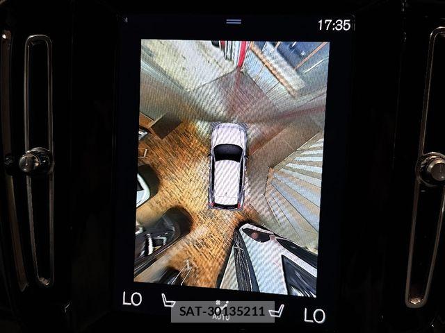 Volvo XC40 2021-02 8882856-18