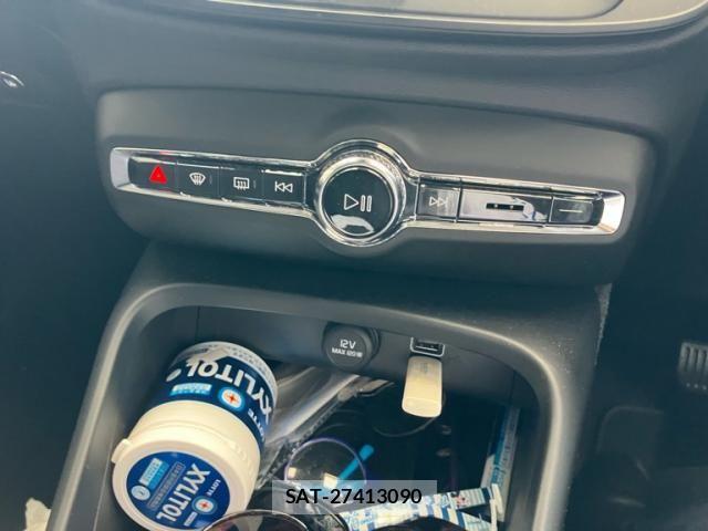 Volvo XC40 2018-11 8882859-20