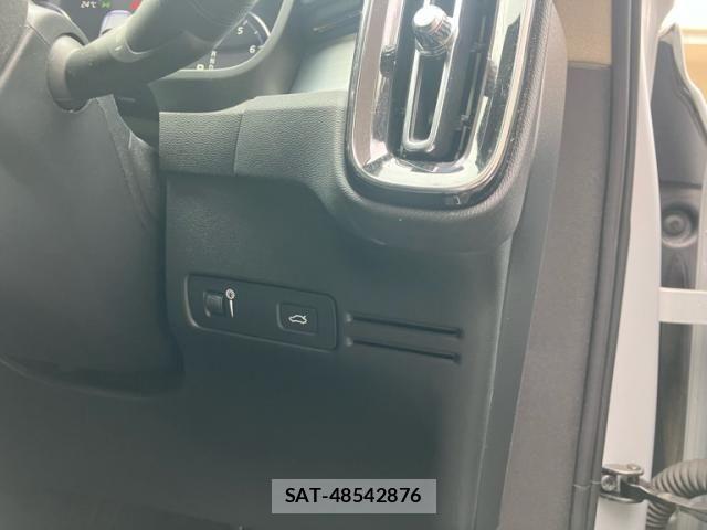 Volvo XC40 2020-05 8882858-17