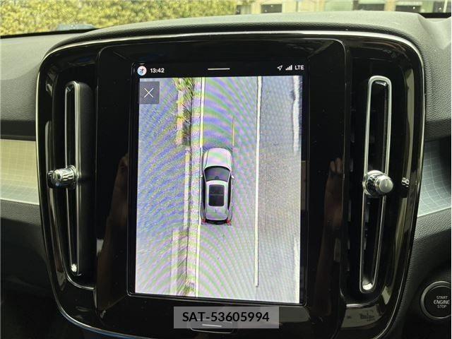Volvo XC40 2026-02 8882853-4