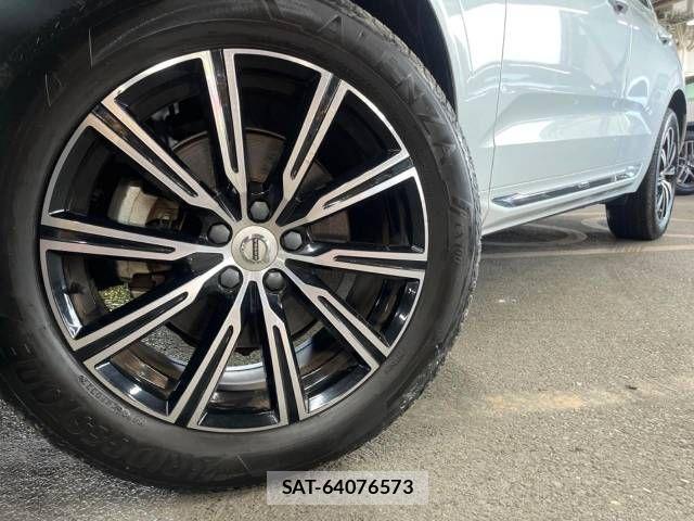 Volvo XC60 2018-06 526567-13