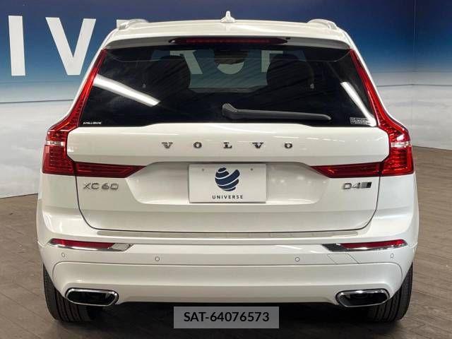 Volvo XC60 2018-06 526567-15