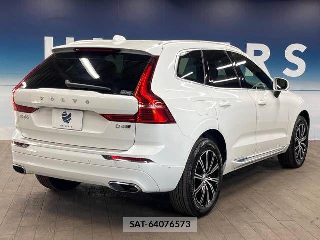 Volvo XC60 2018-06 526567-17