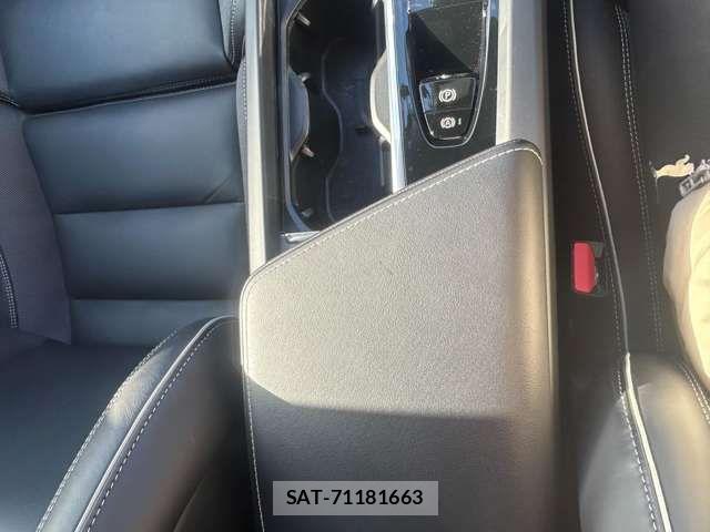 Volvo XC60 2021-12 708384-12