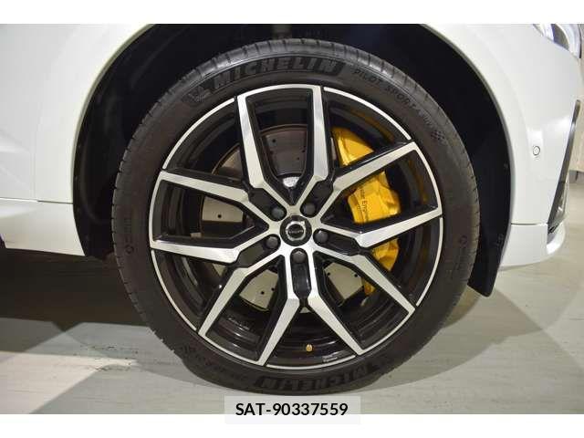Volvo XC60 2021-10 798240-10