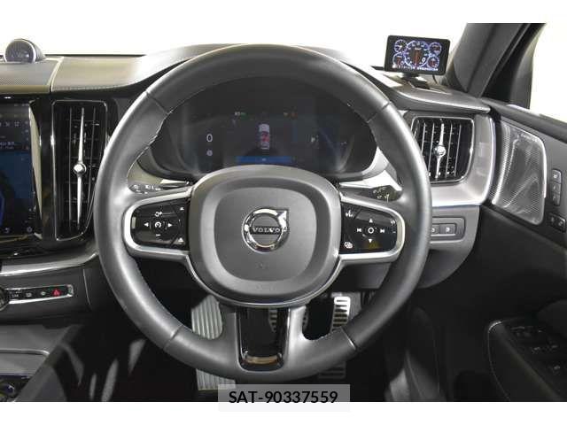 Volvo XC60 2021-10 798240-11
