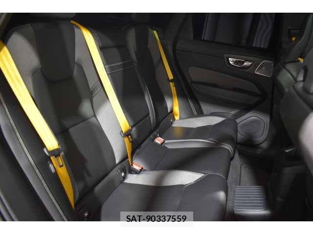 Volvo XC60 2021-10 798240-17