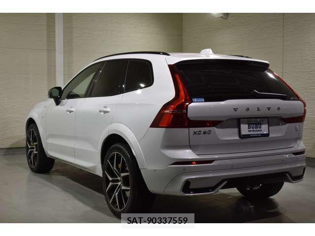 Volvo XC60 2021-10 798240-2