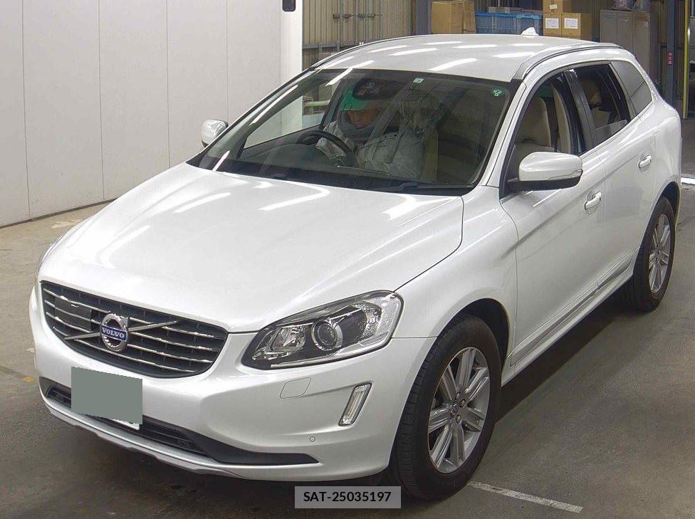 Volvo XC60 2016-07 800824-3
