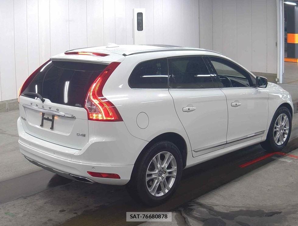 Volvo XC60 2016-11 801056-1