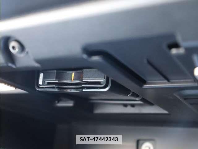 Volvo XC60 2017-09 1180709-19