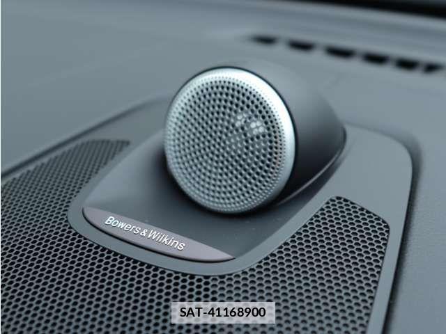 Volvo XC60 2021-10 1180714-16