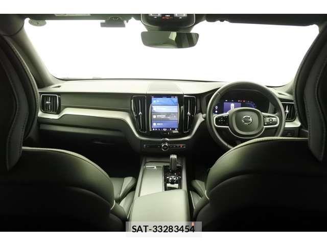 Volvo XC60 2022-03 1226103-1