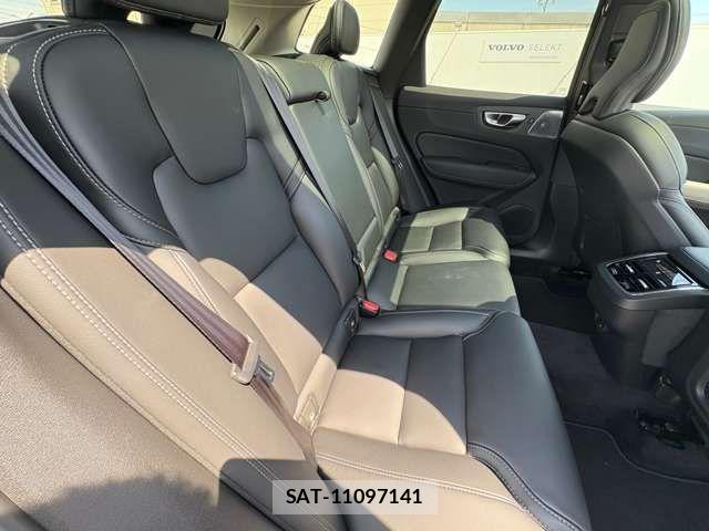 Volvo XC60 2024-07 1294726-9