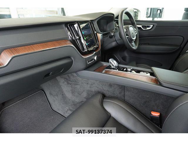 Volvo XC60 2024-06 1367256-14