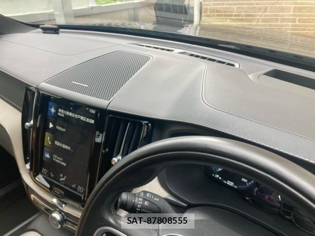Volvo XC60 2020-07 1415454-18
