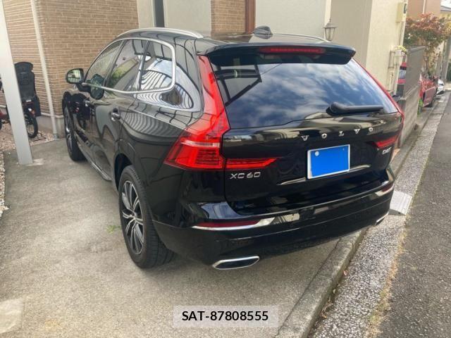 Volvo XC60 2020-07 1415454-3