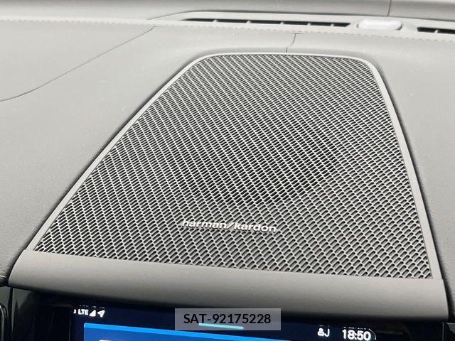 Volvo XC60 2024-12 2680209-4