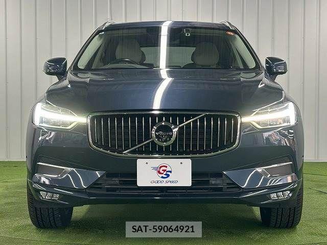Volvo XC60 2018-05 3911060-12
