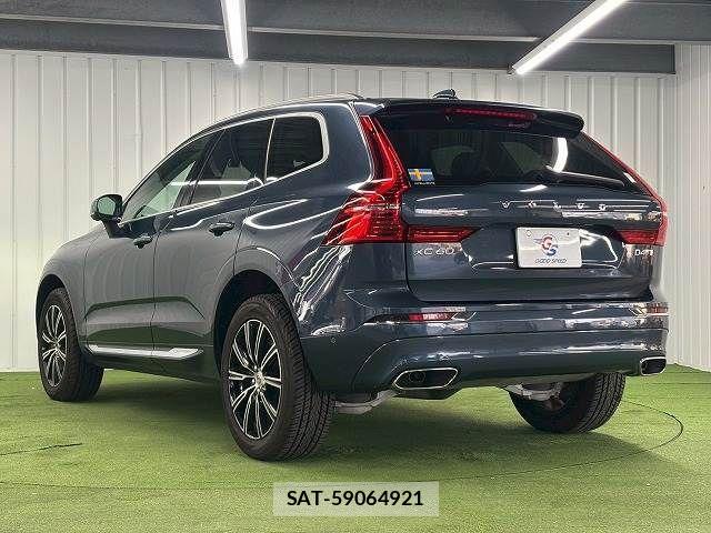 Volvo XC60 2018-05 3911060-16