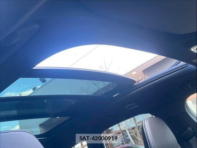 Volvo XC60 2021-03 3911051-2
