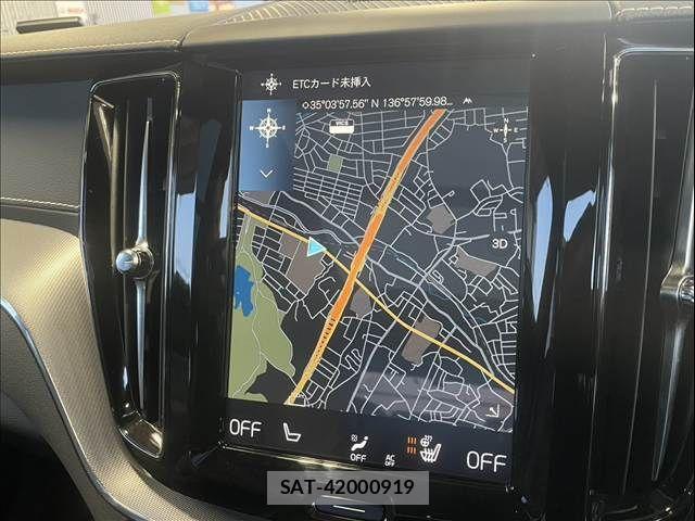Volvo XC60 2021-03 3911051-3